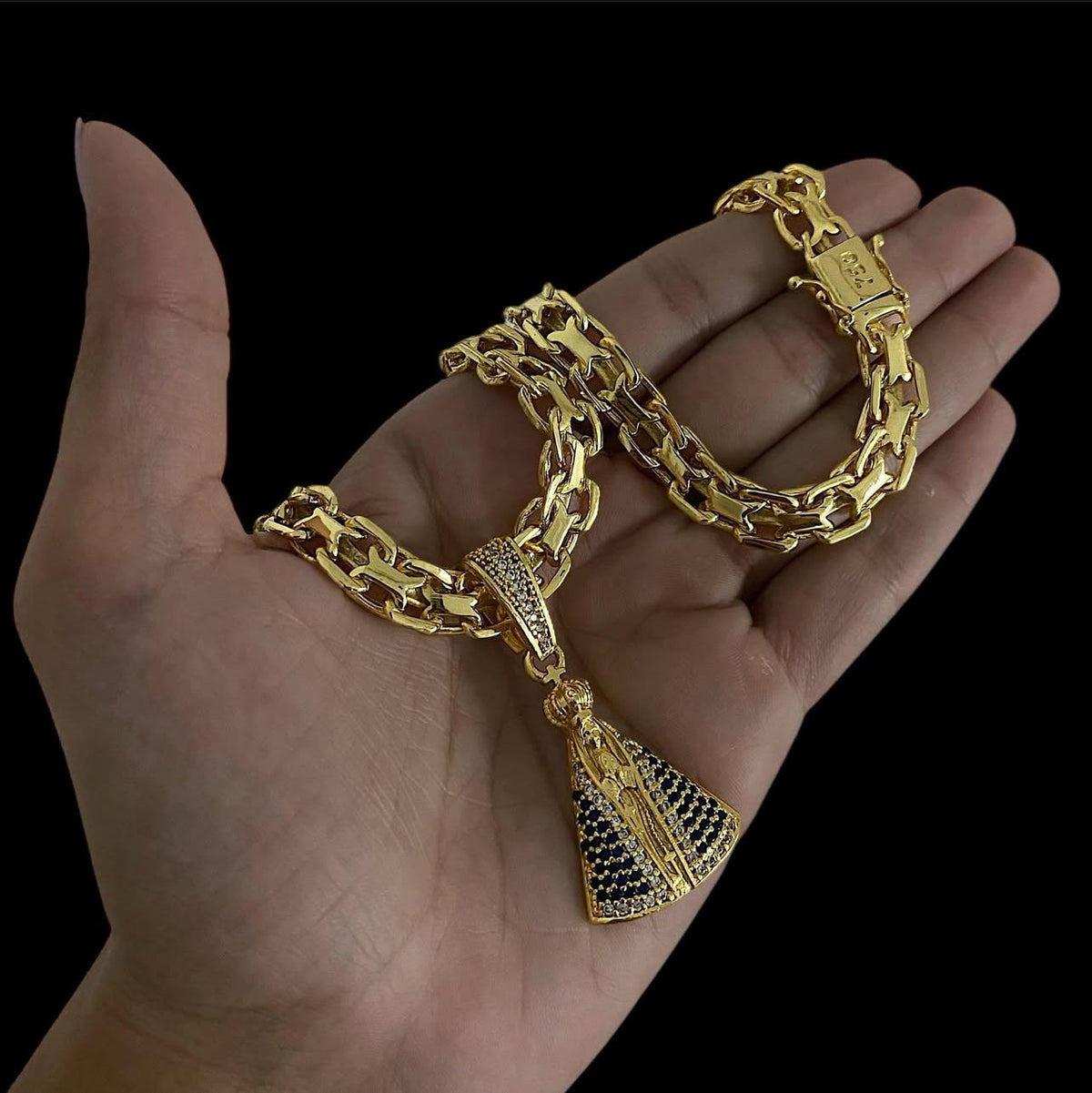 CORRENTE CADEADO DUPLO + PINGENTE BANHADO OURO
