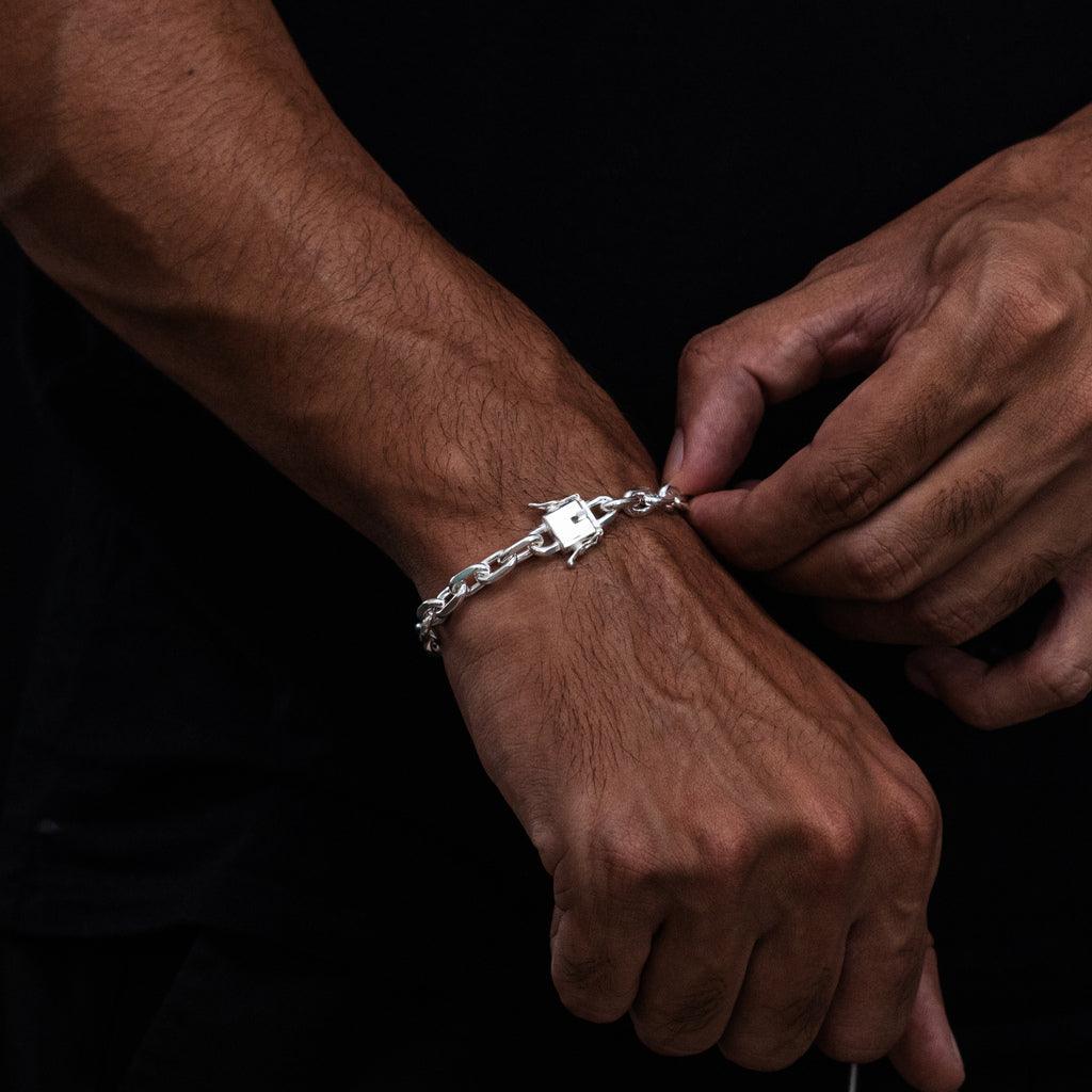 Pulseira Cartier Cadeado Fecho Gaveta 7mm Prata 925