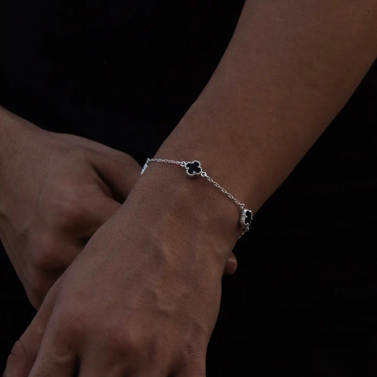 Pulseira de Trevo 3 Folhas Black de Prata 925